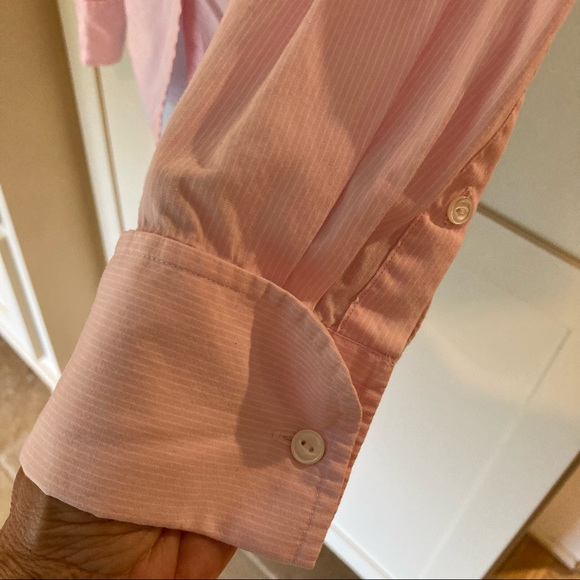 GAP Button Up - Picture 3 of 5